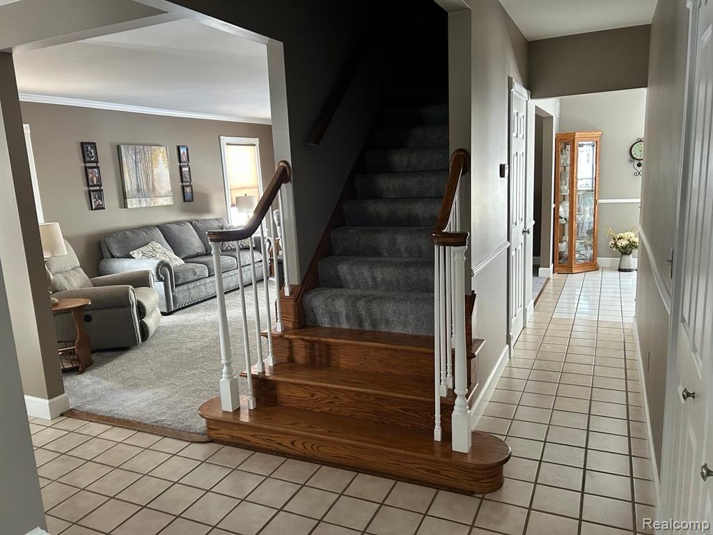 7255 SAINT CLAIR Avenue, MI — Photo 9