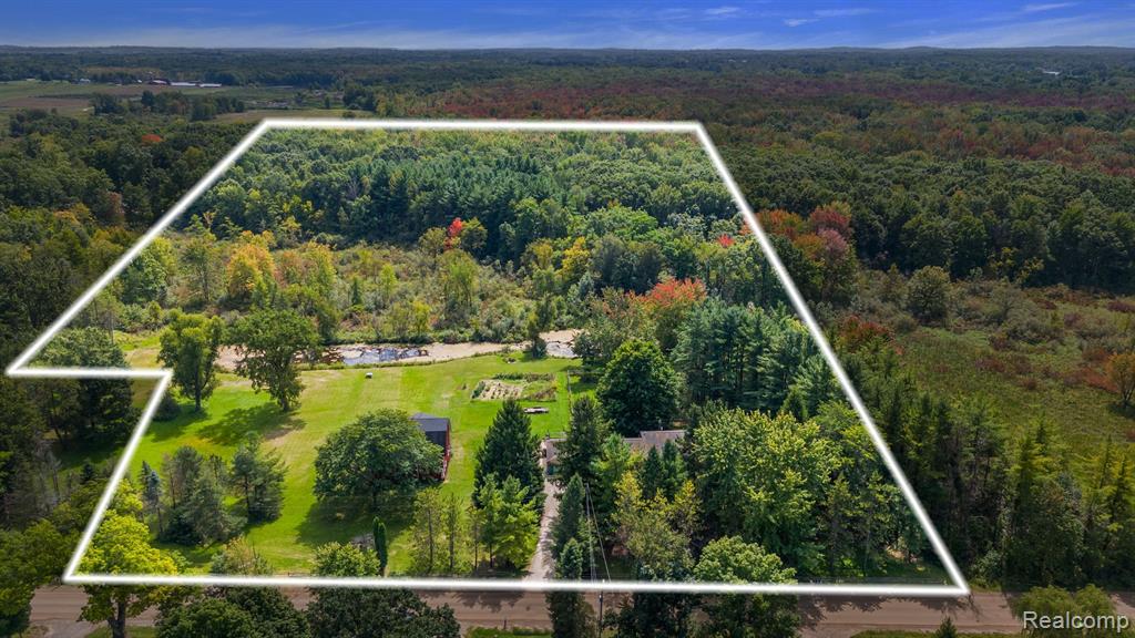 6152 GOLF CLUB Road, Howell, MI 48843 — Photo 2
