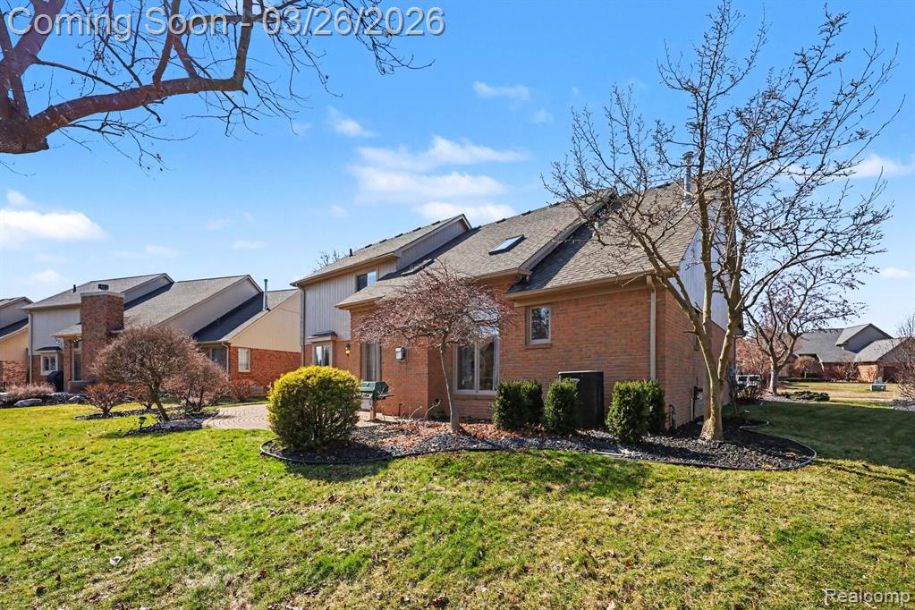 47626 Woodberry Estates Drive, Macomb, MI 48044 — Photo 32