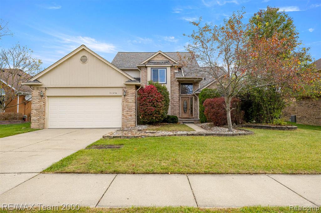 51336 Pinewood Drive, Macomb, MI 48042 — front exterior