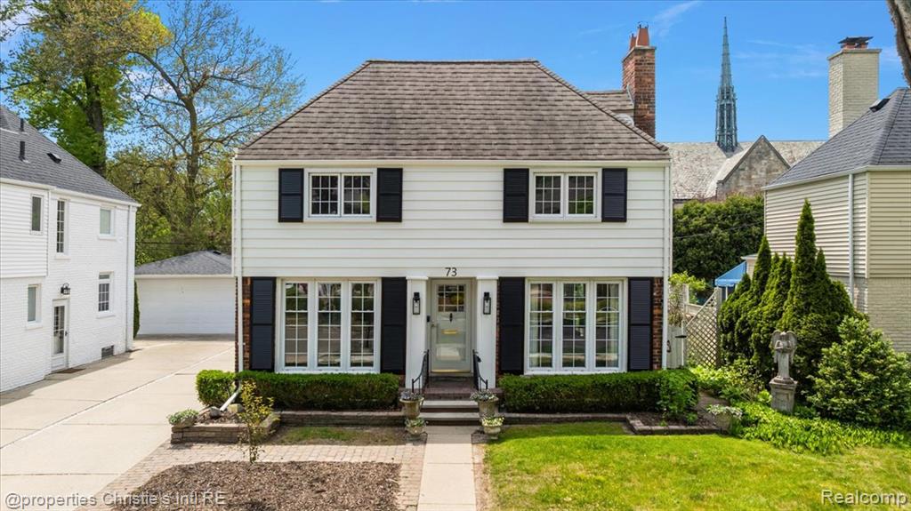 73 Meadow Lane, Grosse Pointe Farms, MI 48236 — front exterior