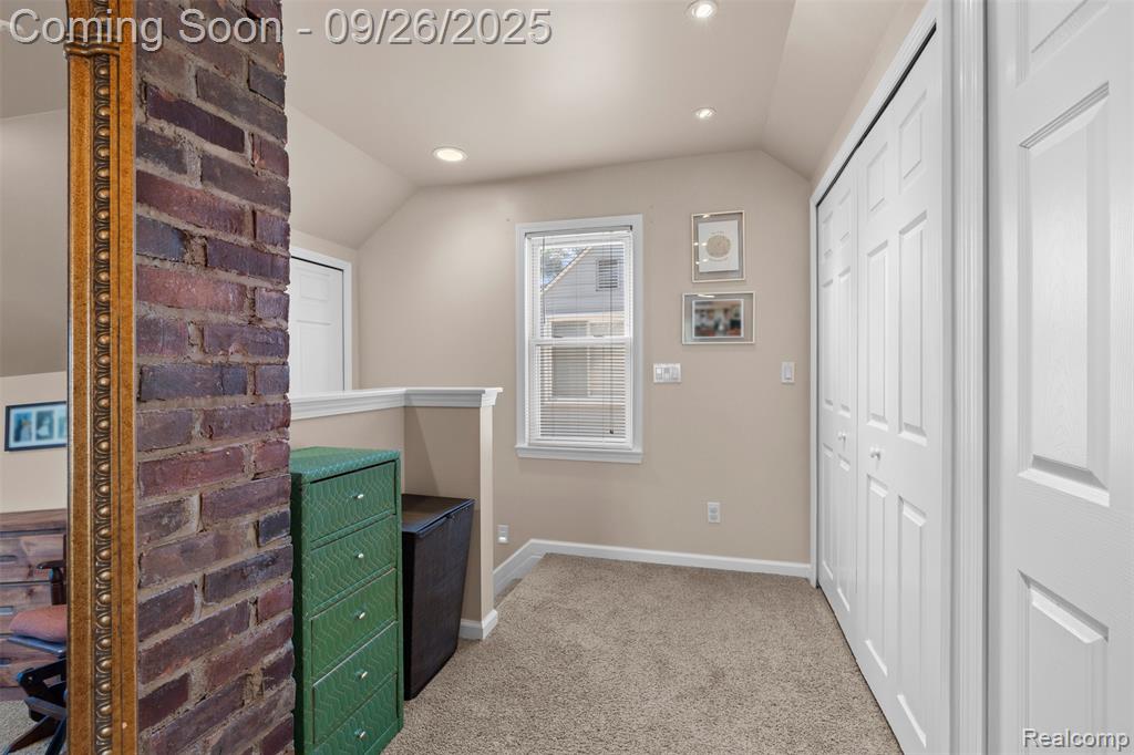 512 Marlin Avenue, Royal Oak, MI 48067 — Photo 16