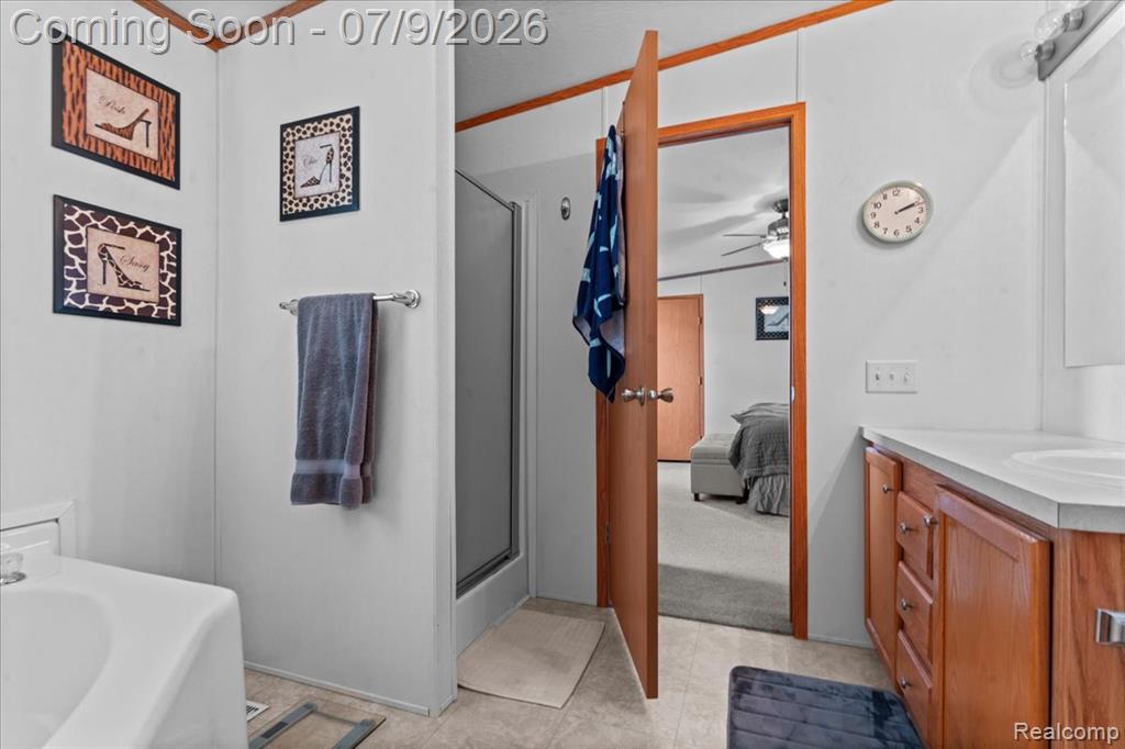 49770 Elk Trail, Utica, MI 48315 — Photo 15