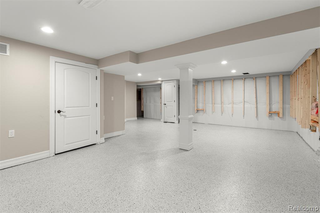 41925 South Drive, Canton, MI 48188 — Photo 29