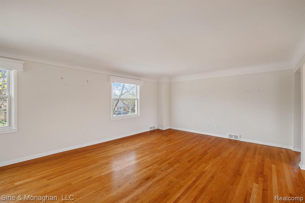 612 Cadieux Road, Grosse Pointe, MI 48230 — Photo 4