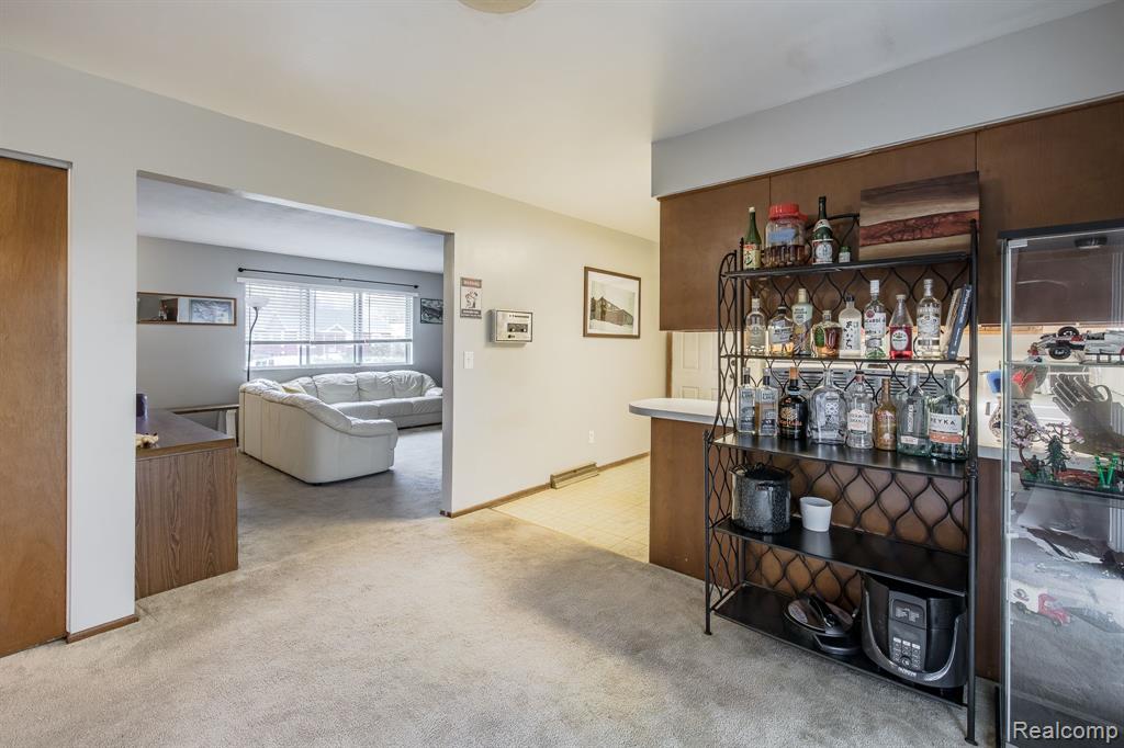 5368 LAPEER Road, Burton, MI 48509 — Photo 14