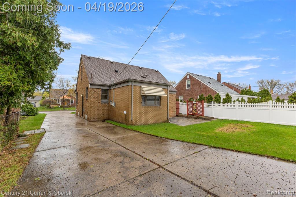 6593 King Avenue, Allen Park, MI 48101 — Photo 25