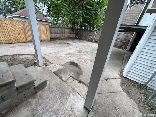 Photo 6