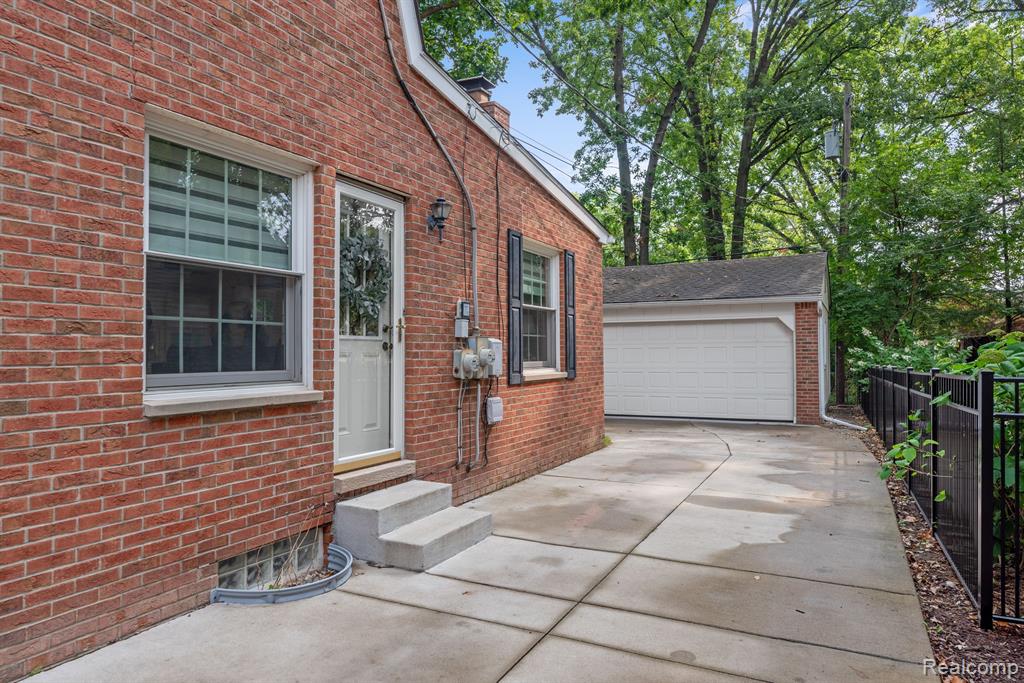 821 BEECH Court, Plymouth, MI 48170 — Photo 45