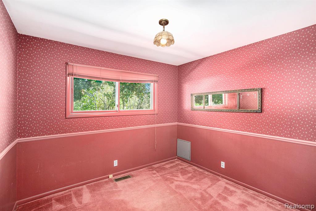 6284 Westview Drive, Grand Blanc, MI 48439 — Photo 19