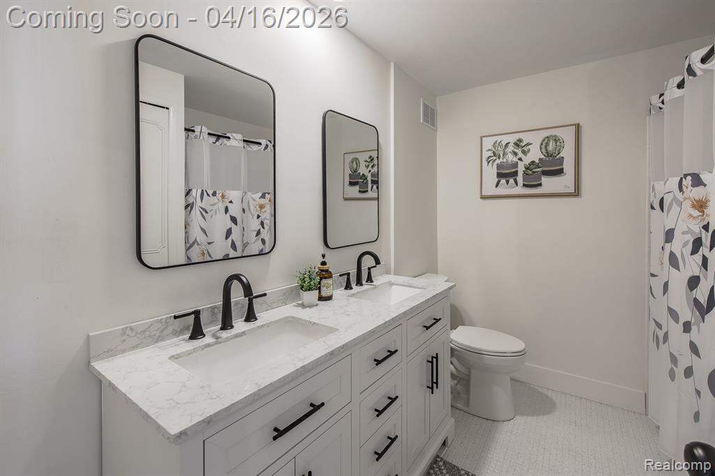5254 Breeze Hill Place, Troy, MI 48098 — Photo 29