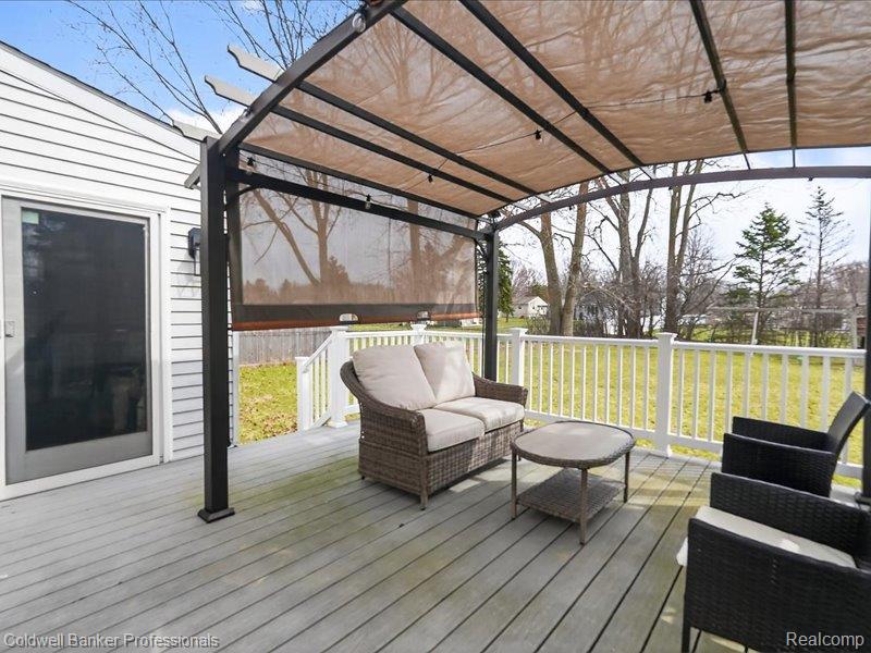 6091 Rocking Chair Road, Grand Blanc, MI 48439 — Photo 43