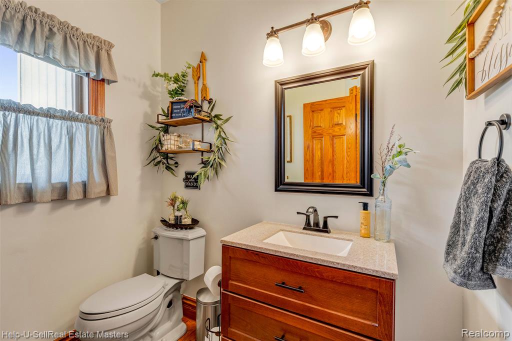 2152 HUNTERS Park W, St. Clair, MI 48079 — Photo 45