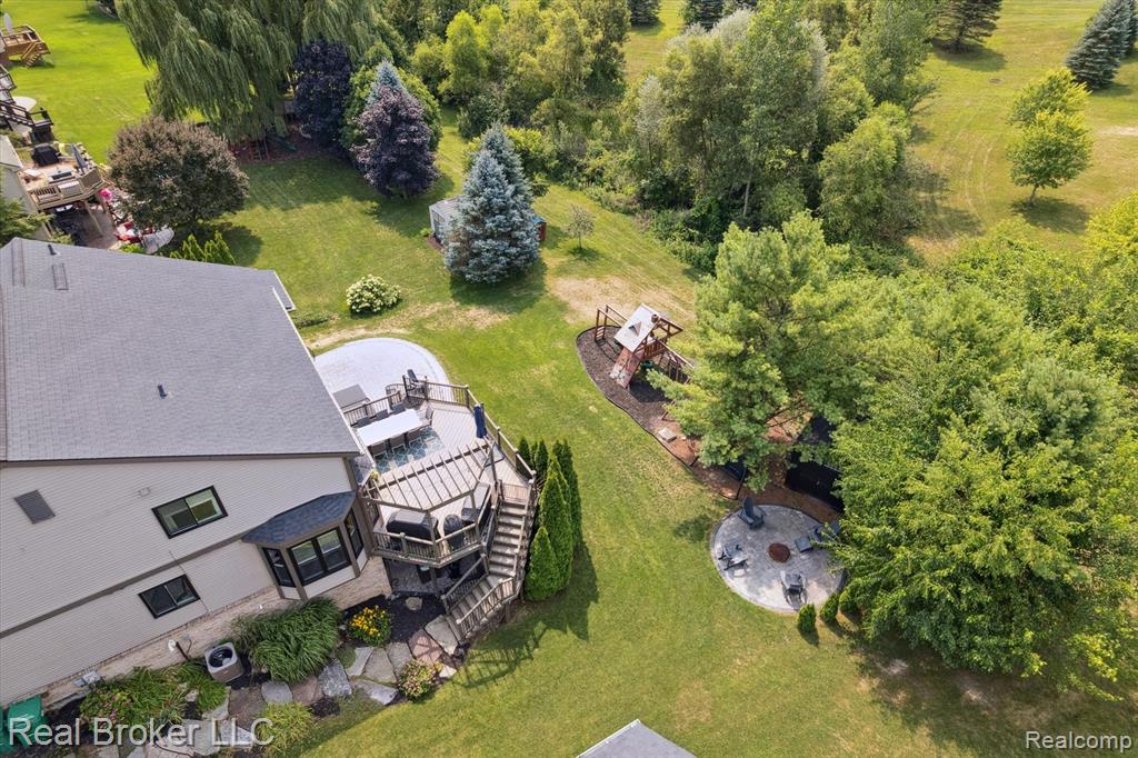 8567 Hummingbird, Commerce Twp, MI 48382 — Photo 70