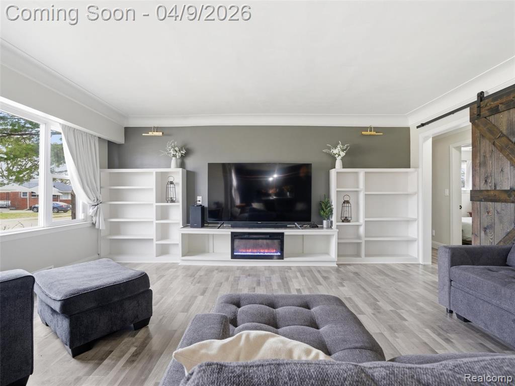 23151 Schroeder Avenue, Eastpointe, MI 48021 — Photo 10