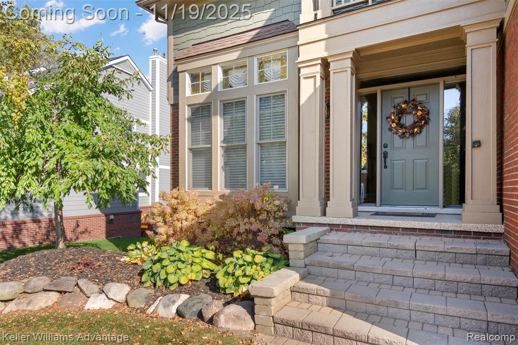 6120 Strawberry Circle, Commerce Twp, MI 48382 — Photo 2