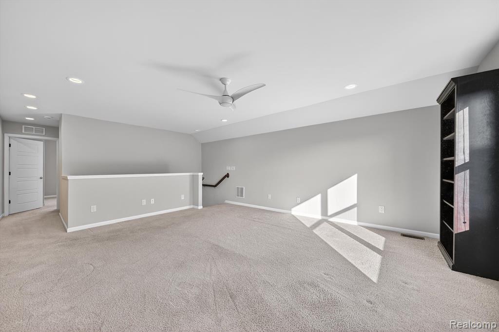 50195 Alden, Canton, MI 48188 — Photo 37