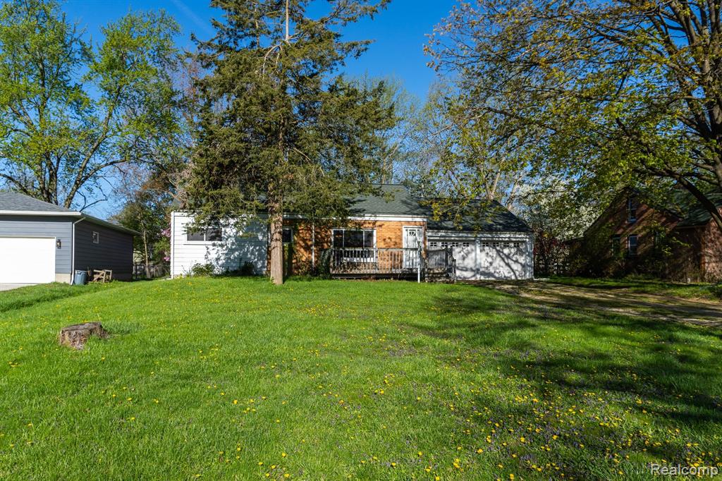 2546 CARLTON Drive, Ann Arbor, MI 48108 — Photo 26