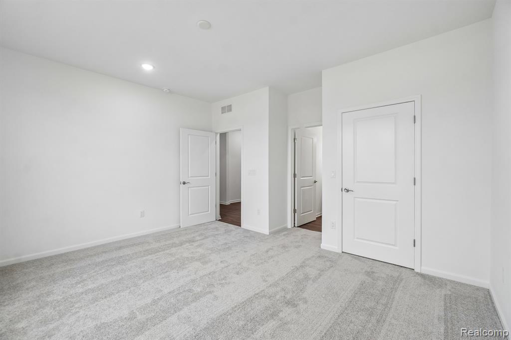 50720 Bellaire Drive, Macomb, MI 48044 — Photo 16