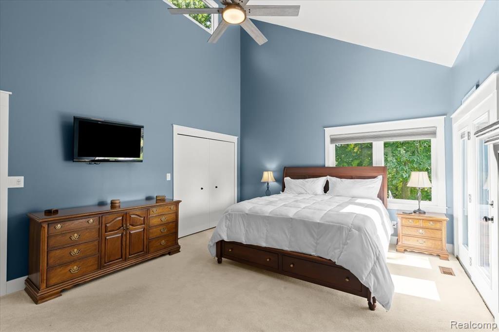 12002 Renfrew Court, Hartland, MI 48353 — Photo 26