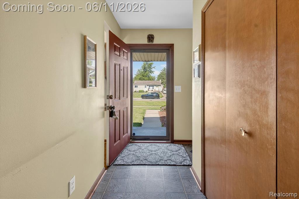 15125 Churchill Street, Southgate, MI 48195 — Photo 6