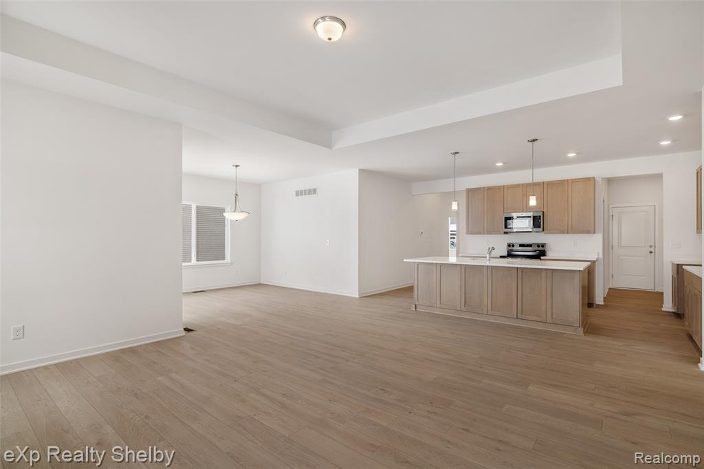 52169 Wellington Valley Drive, Macomb, MI 48042 — Photo 27