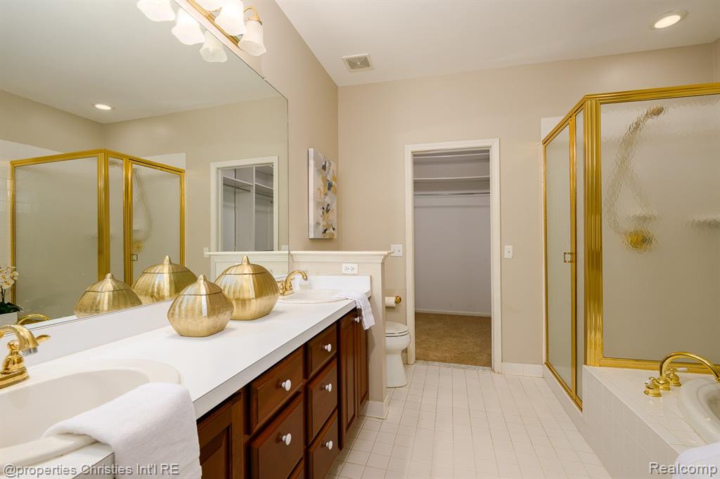 6576 Steeple Ridge, Clarkston, MI — Photo 20