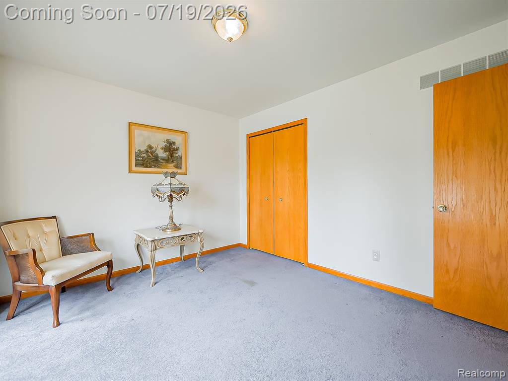 43461 Pointe Drive, Clinton Twp, MI 48038 — Photo 13