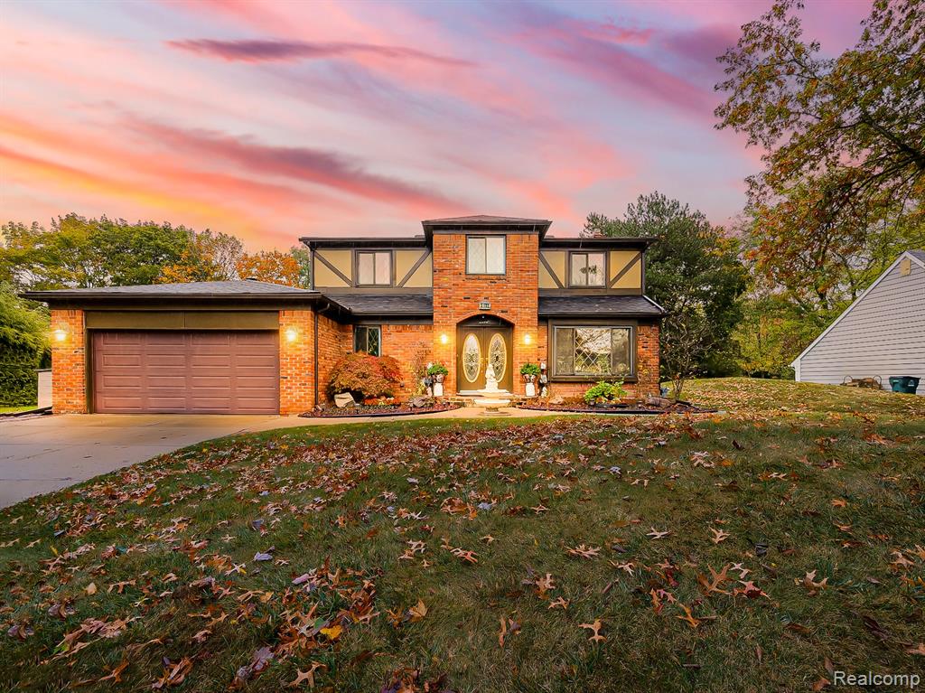 5152 Bayside Drive, Troy, MI 48098 — front exterior