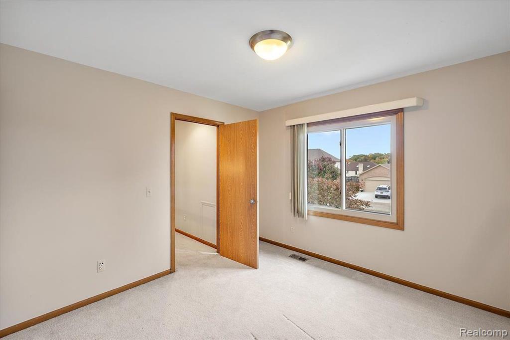 53335 GREGORY Drive, Macomb, MI 48042 — Photo 52