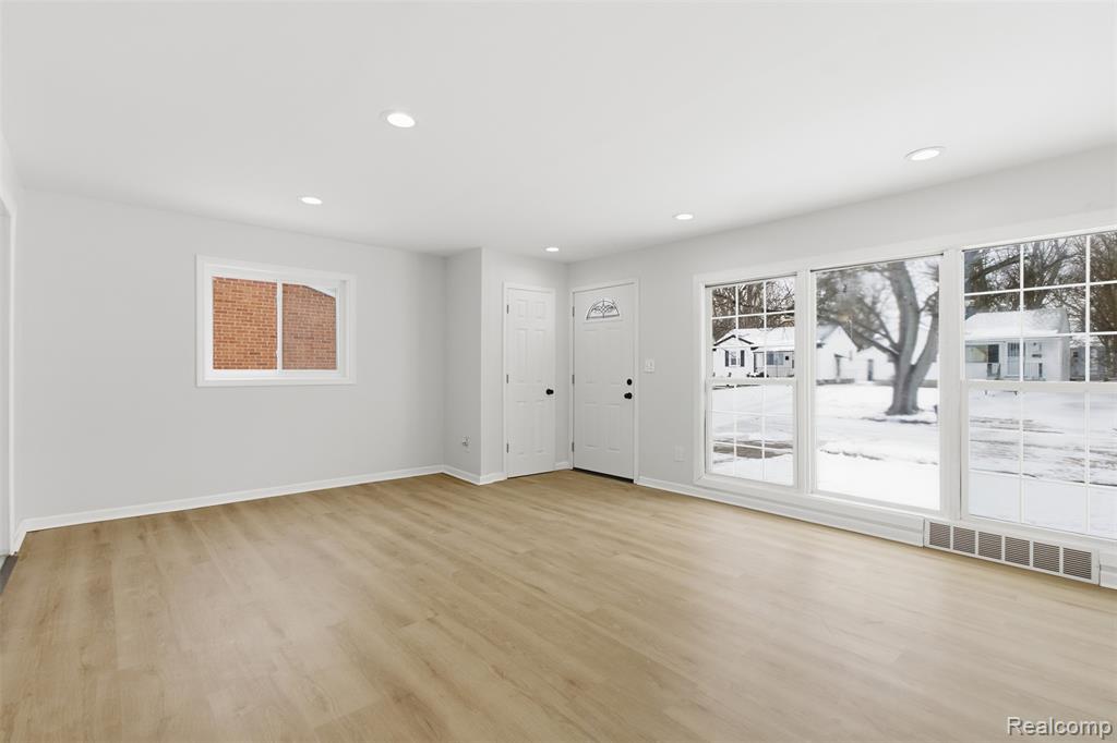 16557 Lenore, Detroit, MI 48219 — Photo 3