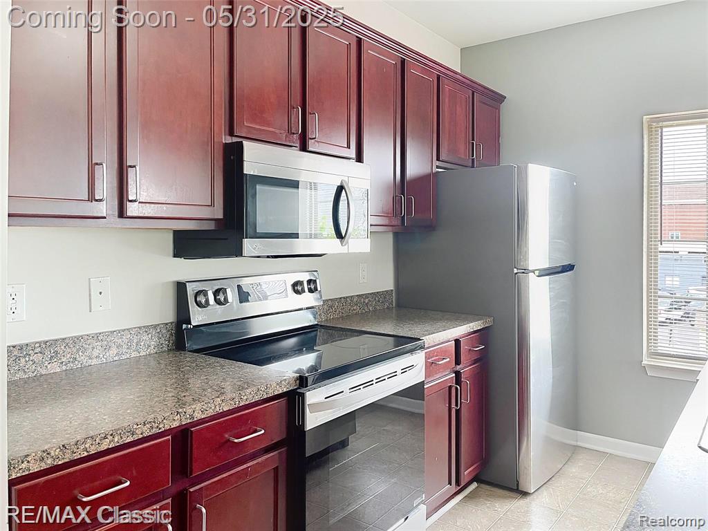 590 S Main Street, Plymouth, MI 48170 — Photo 8