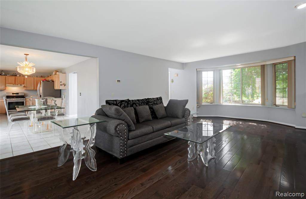 46158 Duke Drive, New Baltimore, MI — Photo 6