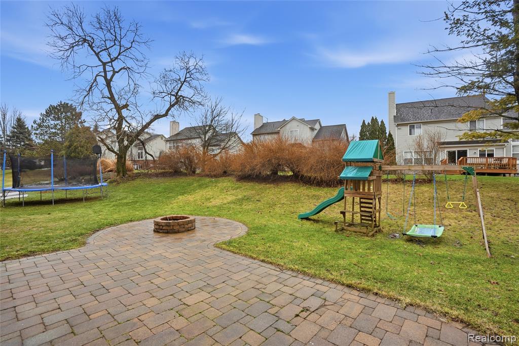 3613 Briarbrooke Lane, Rochester, MI 48306 — Photo 42