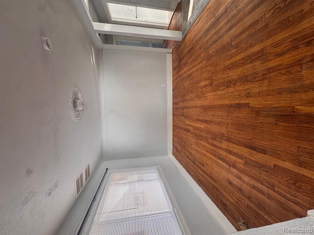 5104 Haverhill Street, Detroit, MI 48224 — Photo 5