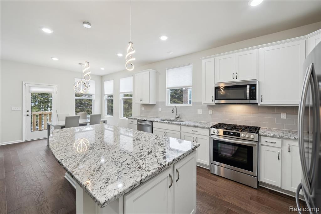 40633 Azalea Drive, Clinton Twp, MI 48036 — Photo 18