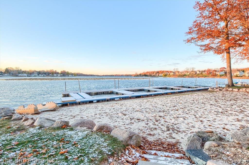 2653 Ravine Side Lane N, Howell, MI 48843 — Photo 58