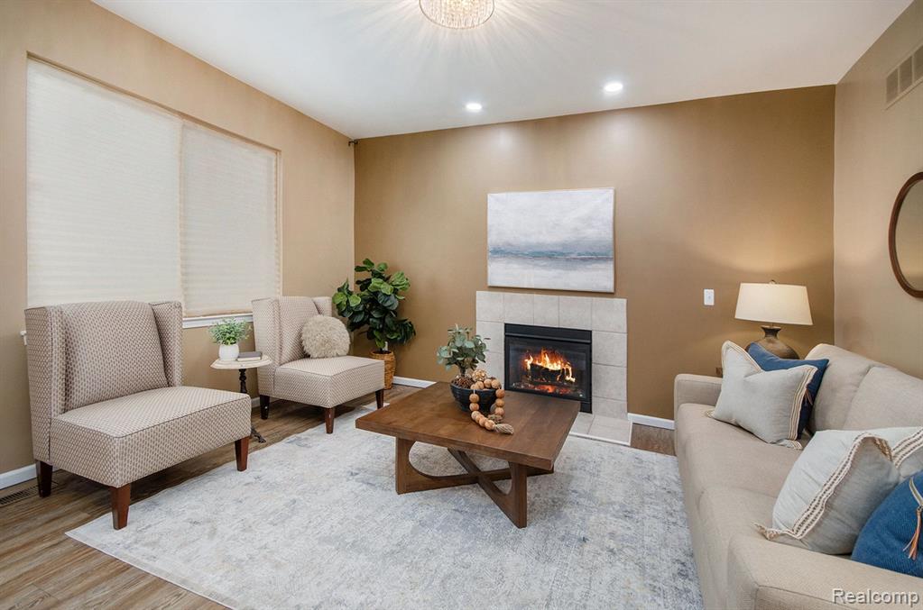 45284 BROOKVIEW Drive, Van Buren, MI 48111 — Photo 23