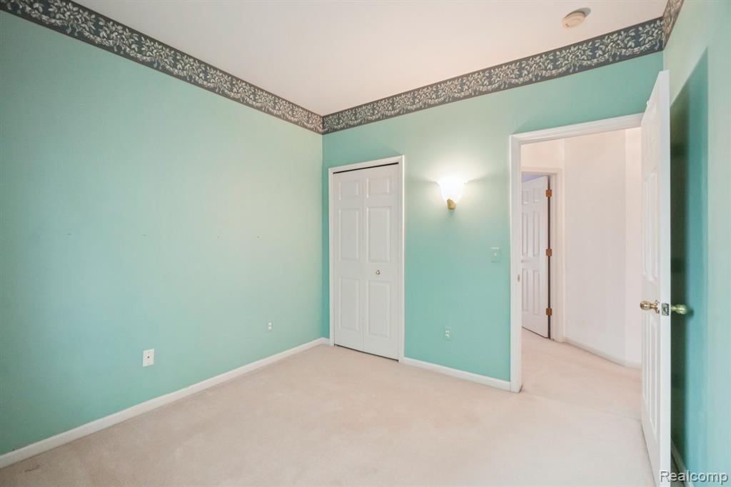 43573 E Perignon Drive N, Sterling Heights, MI 48314 — Photo 35