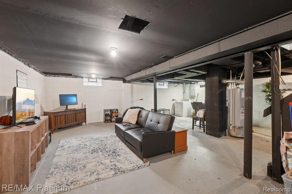 521 W Crane Street, Howell, MI 48843 — Photo 18