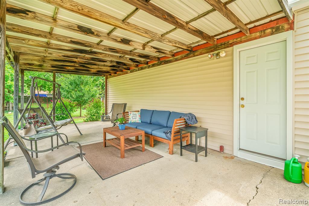 9705 HAMILTON Street, Belleville, MI 48111 — Photo 29
