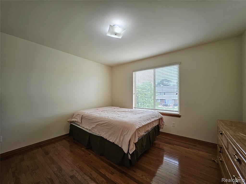15801 Toulouse, Fraser, MI 48026 — Photo 20