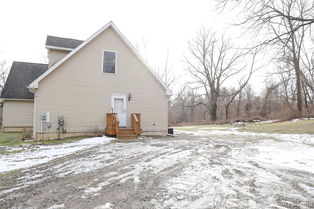 2755 Curtis Road, Leonard, MI 48367 — Photo 4