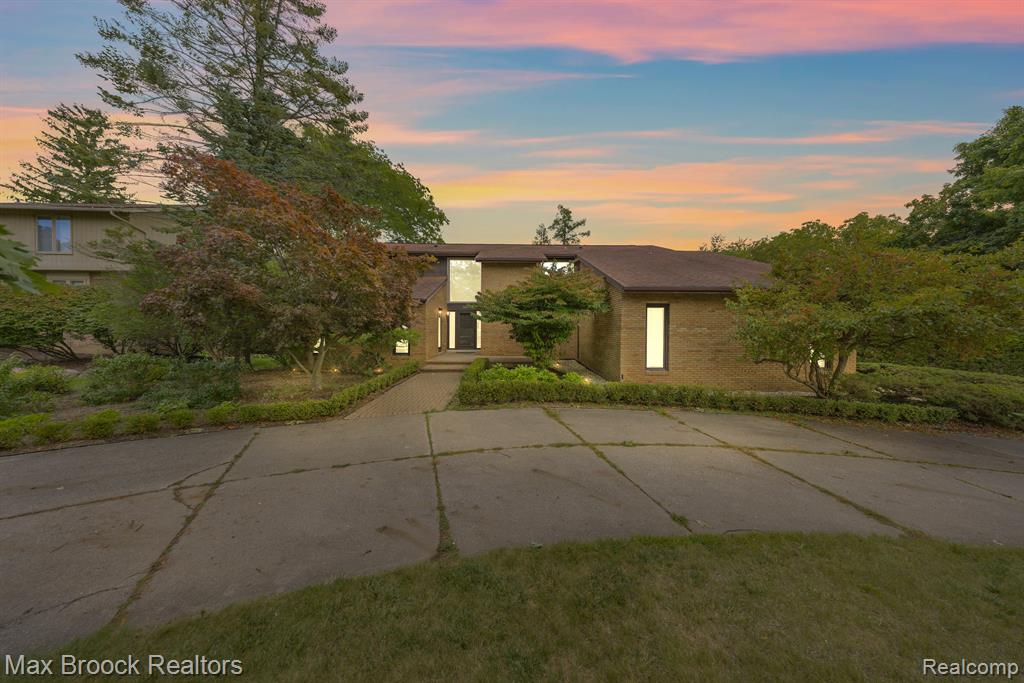 4619 MAURA Lane, West Bloomfield, MI 48323 — front exterior