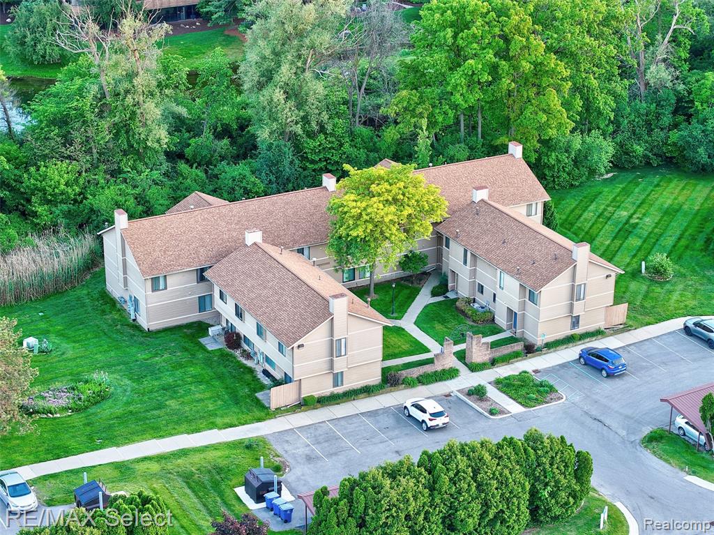 250 Briarcrest Drive, 130, Ann Arbor, MI 48104 — Photo 6