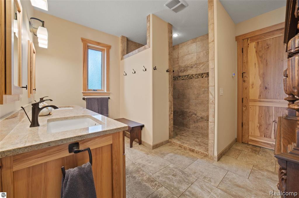 4805 E Shore Drive NE, Kalkaska, MI 49646 — Photo 26