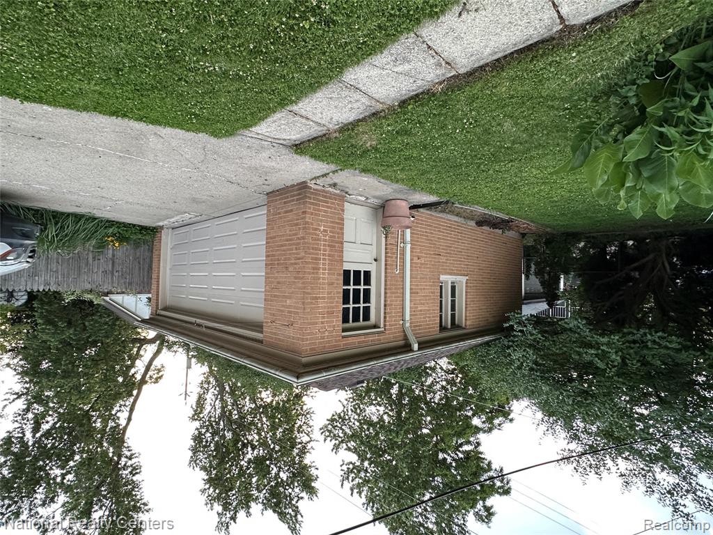 821 Pemberton Road, Grosse Pointe, MI 48230 — Photo 63