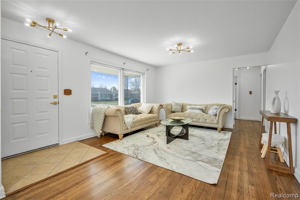 4971 Julius Boulevard, Westland, MI 48186 — Photo 8