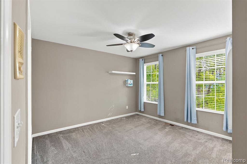 49894 Bloomsbury Lane, Macomb, MI 48044 — Photo 45