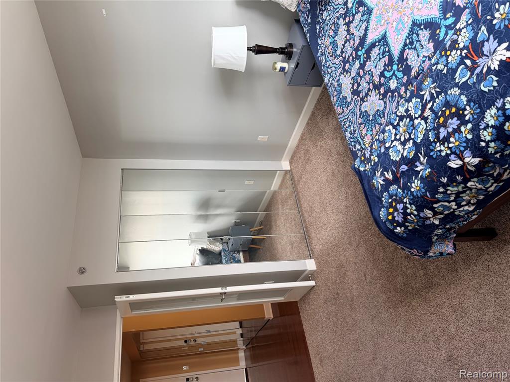250 E Harbortown Drive, 1104, Detroit, MI 48207 — Photo 20